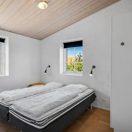 Ferienhaus Merit - 3-2km From The Sea By Interhome