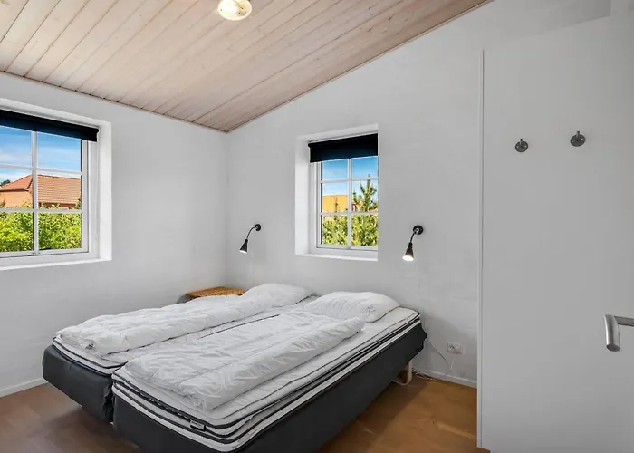 Ferienhaus Merit - 3-2km From The Sea By Interhome